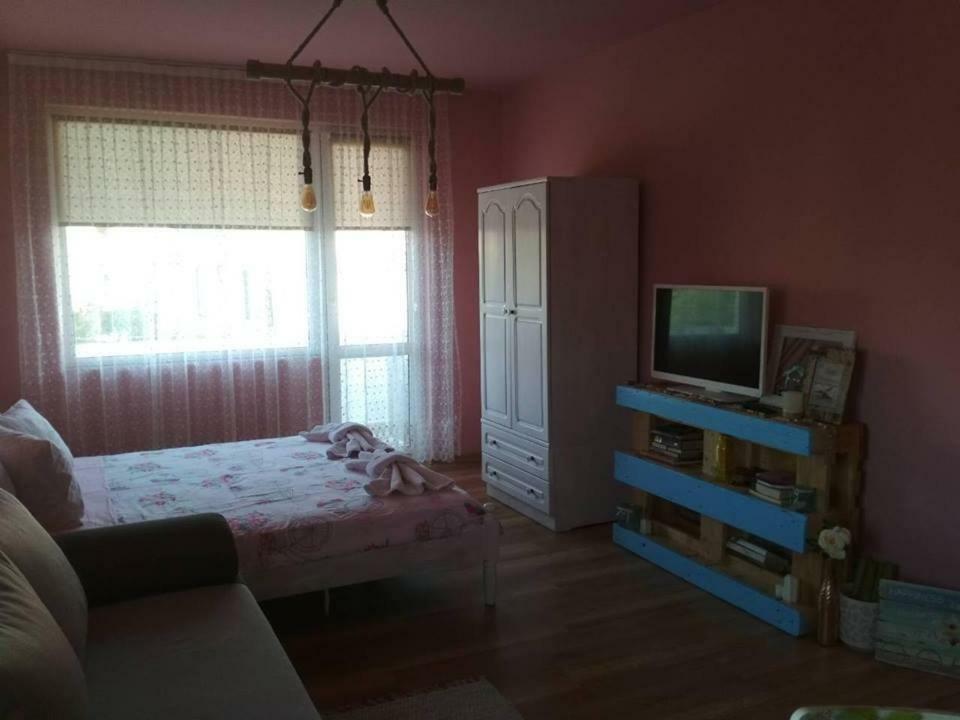 Zafi'S House Apartment Черноморец Екстериор снимка